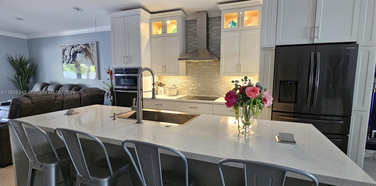 NORTH PALM ESTATES HOMES - Residential