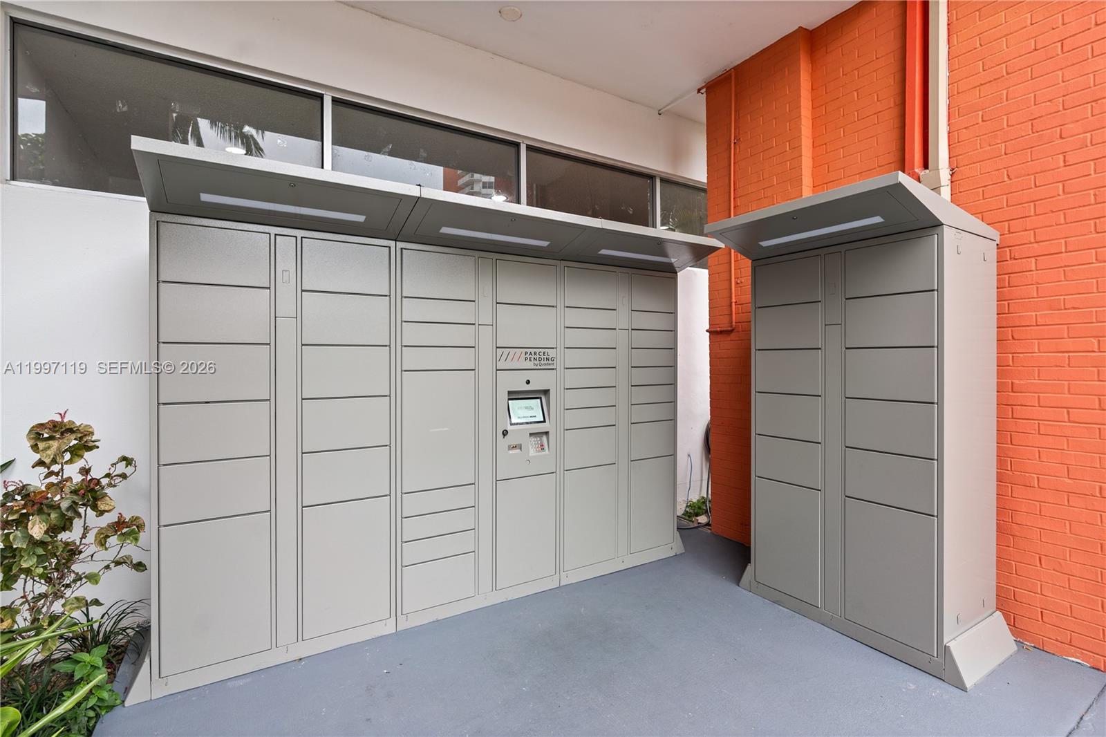 BUCKLEY TOWERS CONDO - EA - Residential