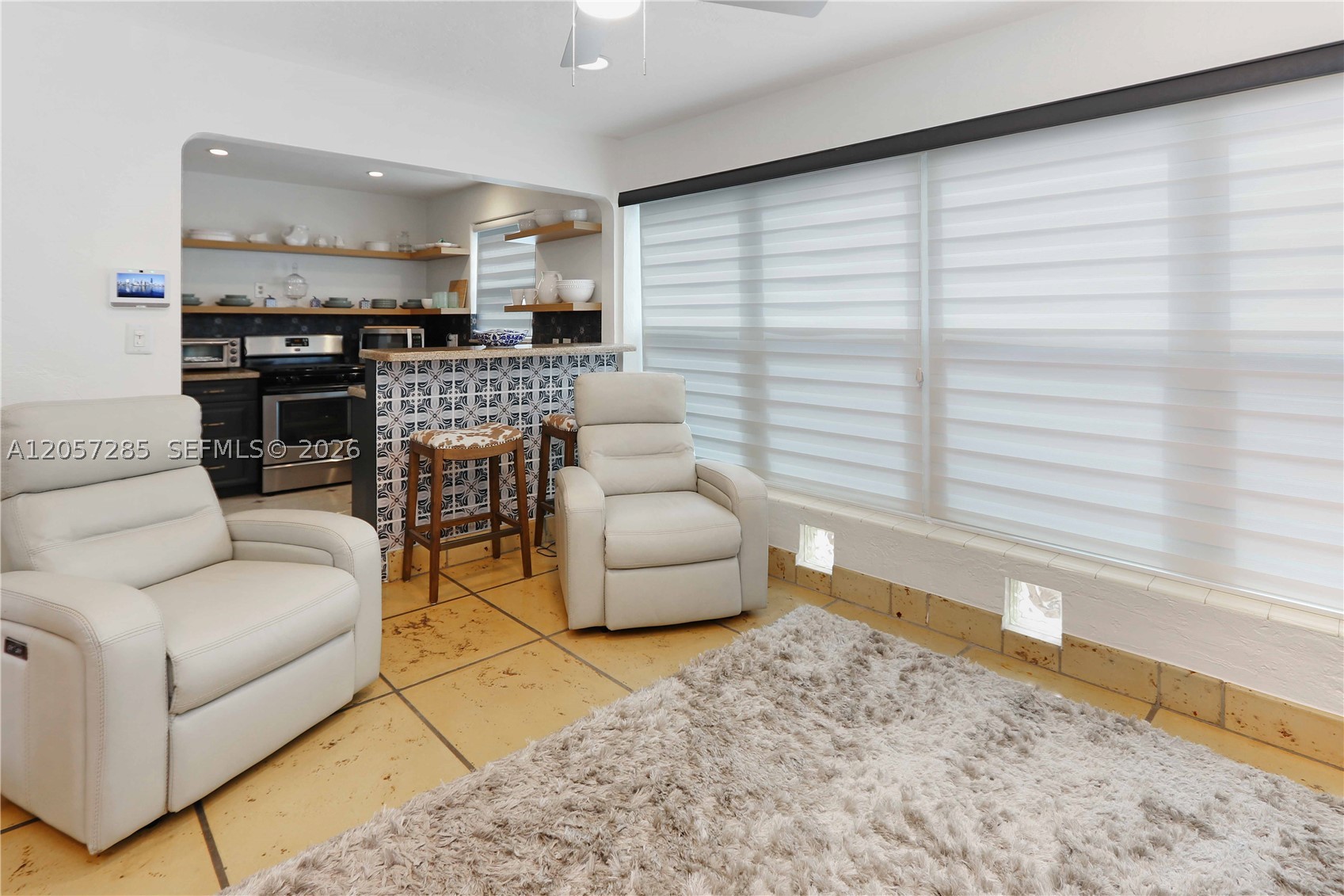 HOLLYWOOD - Residential
