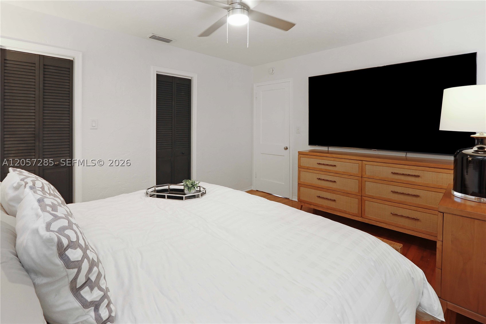 HOLLYWOOD - Residential