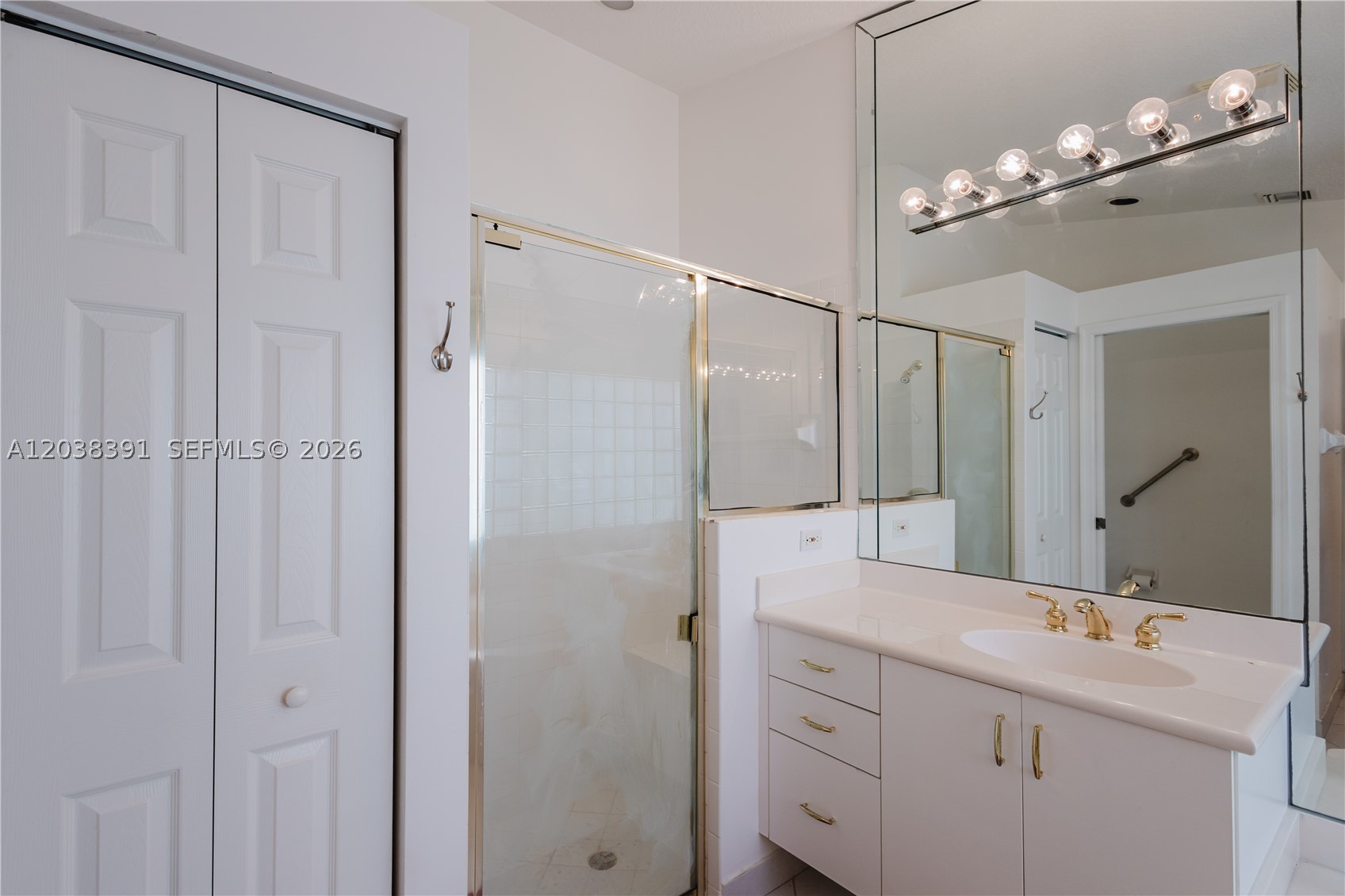 TUSCANY PAR A/B - Residential Lease