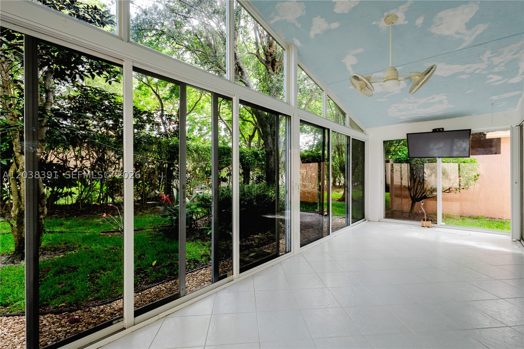 TUSCANY PAR A/B - Residential Lease