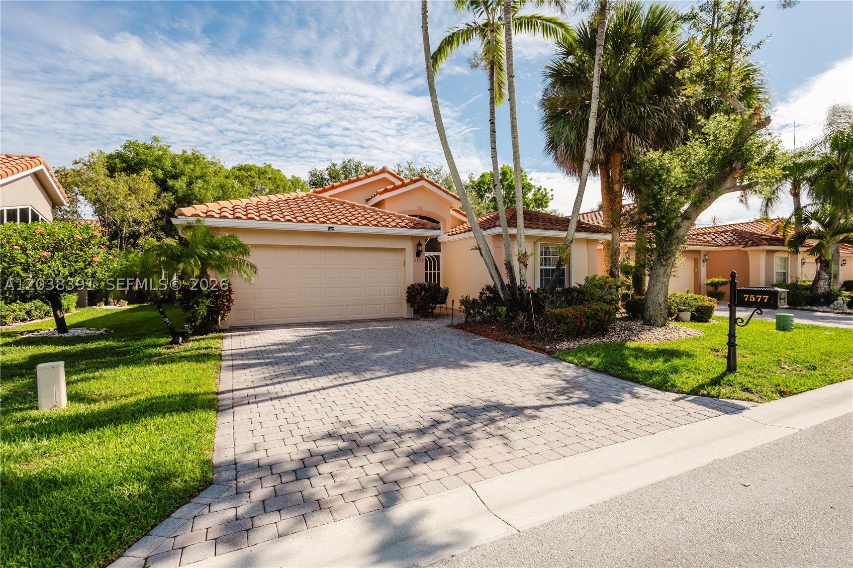 TUSCANY PAR A/B - Residential Lease