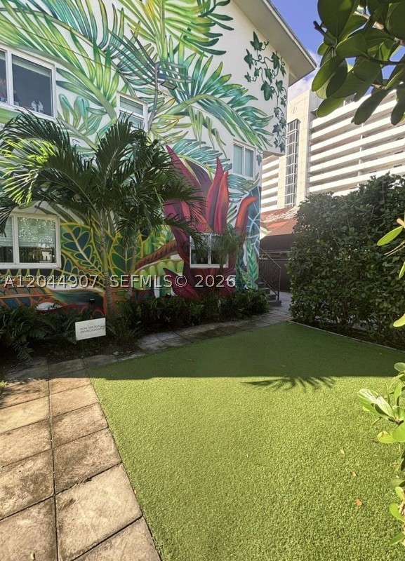 Spacious 2-bedroom, 2-bath apartment in a prime location near Brickell and Downtown Miami. Enjoy the convenience of assigned parking, on-site laundry facilities, and Wi-Fi included. Perfectly situated close to shops, dining, and major highways—ideal for modern city living in a vibrant neighborhood.