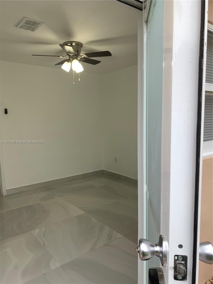 NORFOLK GARDENS AMD PLAT - Residential Lease