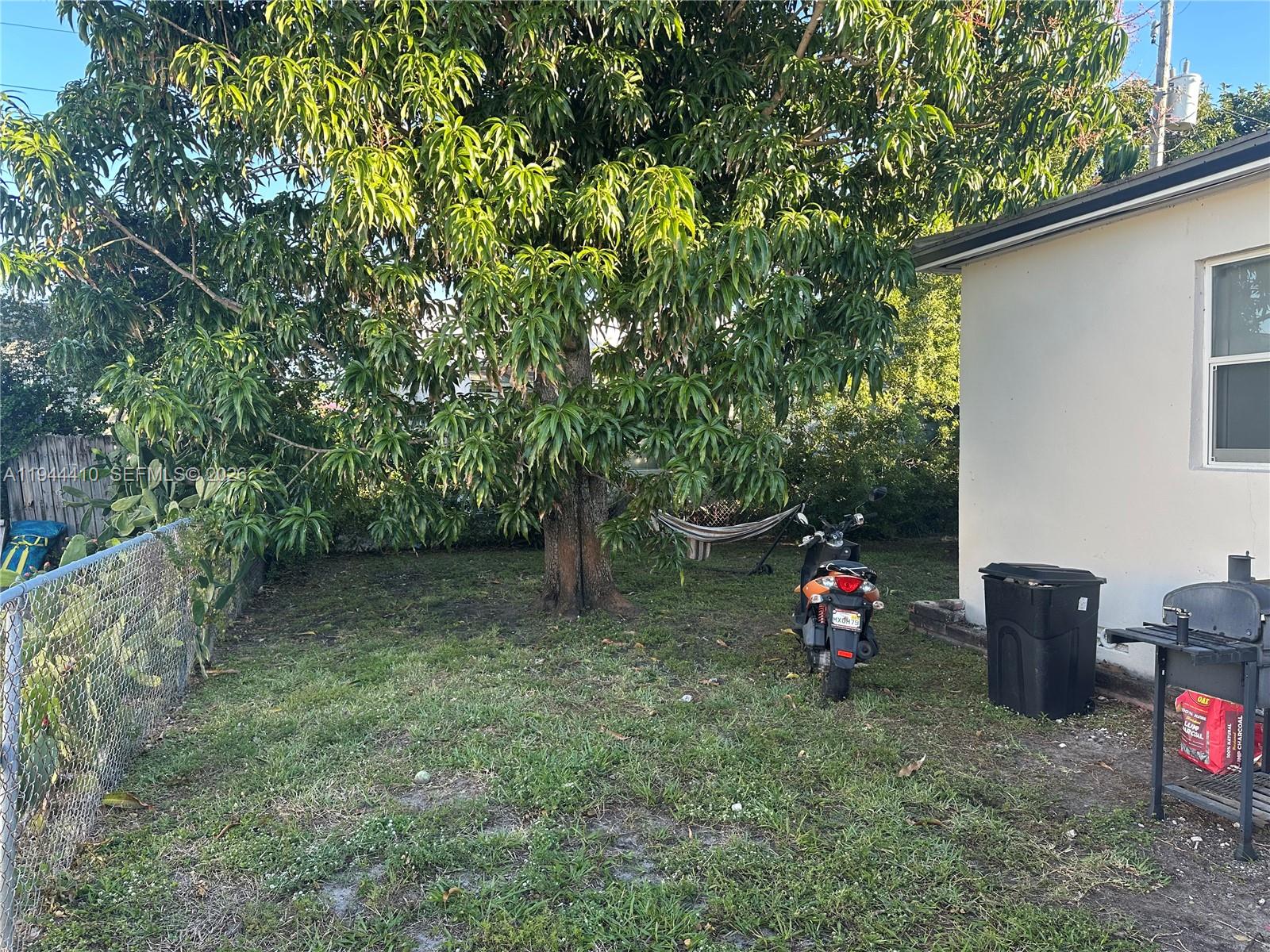 BISCAYNE BCH SUB - Residential Income