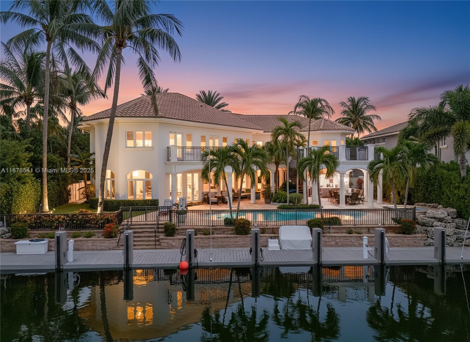 HILLSBORO HARBOR UNIT - Residential
