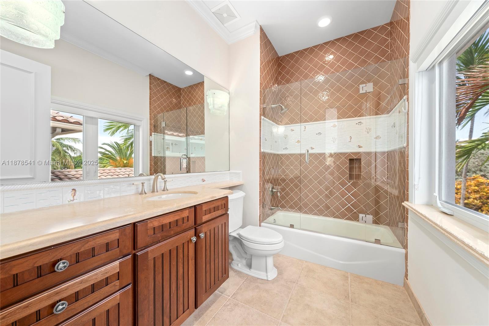 HILLSBORO HARBOR UNIT - Residential