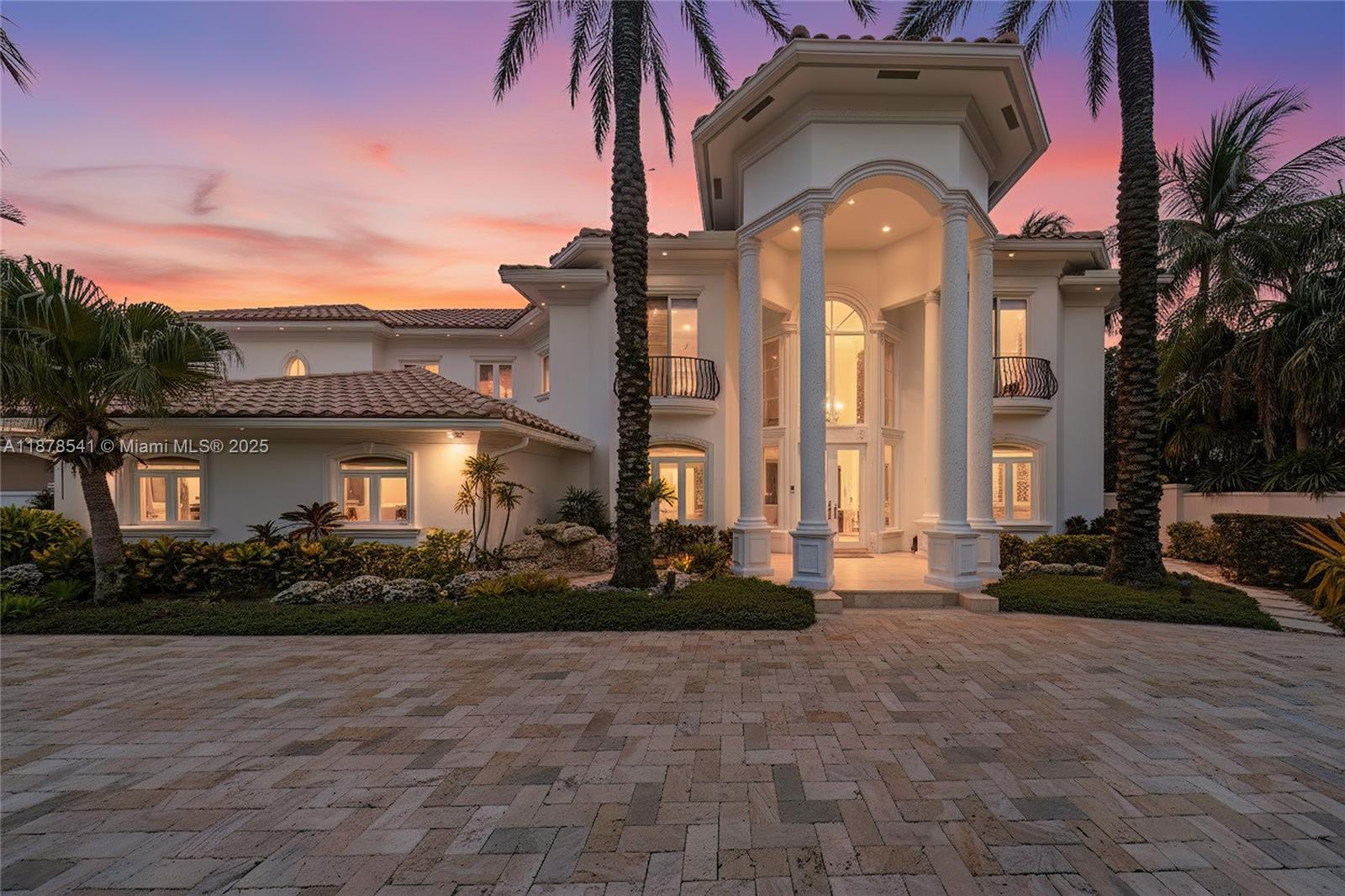 HILLSBORO HARBOR UNIT - Residential