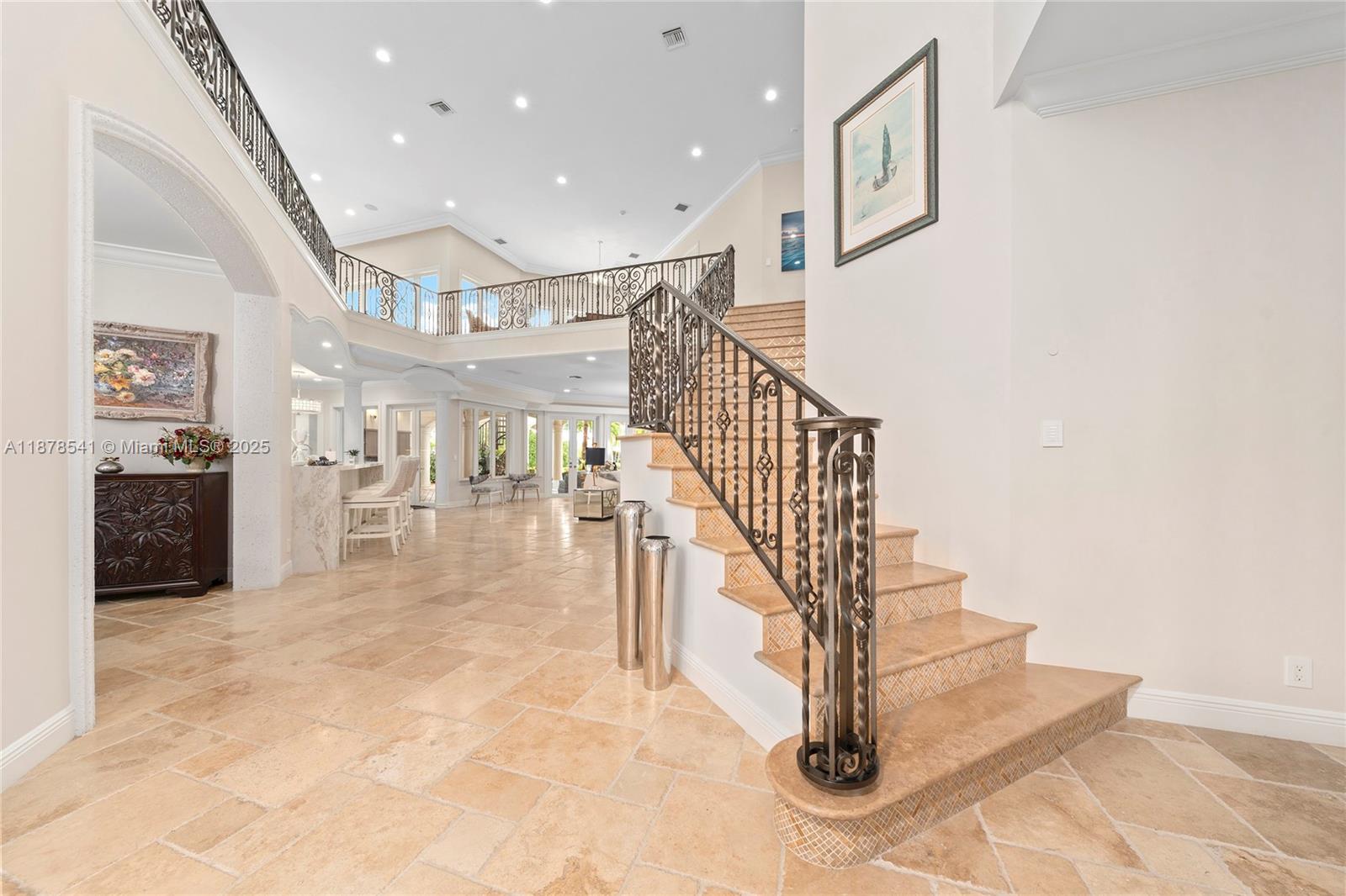 HILLSBORO HARBOR UNIT - Residential