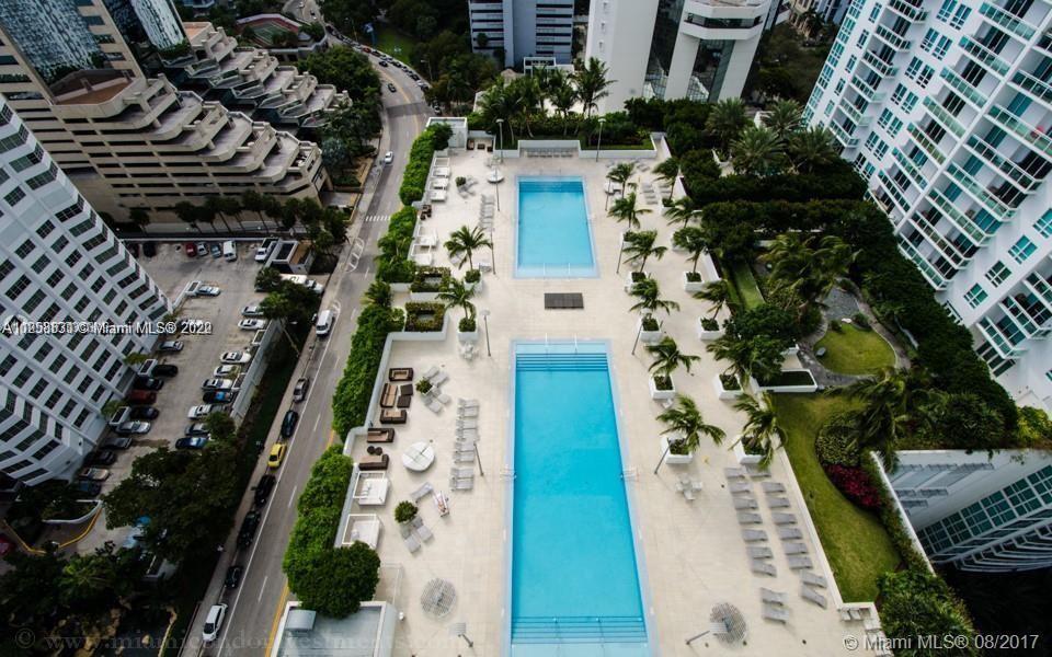 THE PLAZA 851 BRICKELL CO - Residential Lease