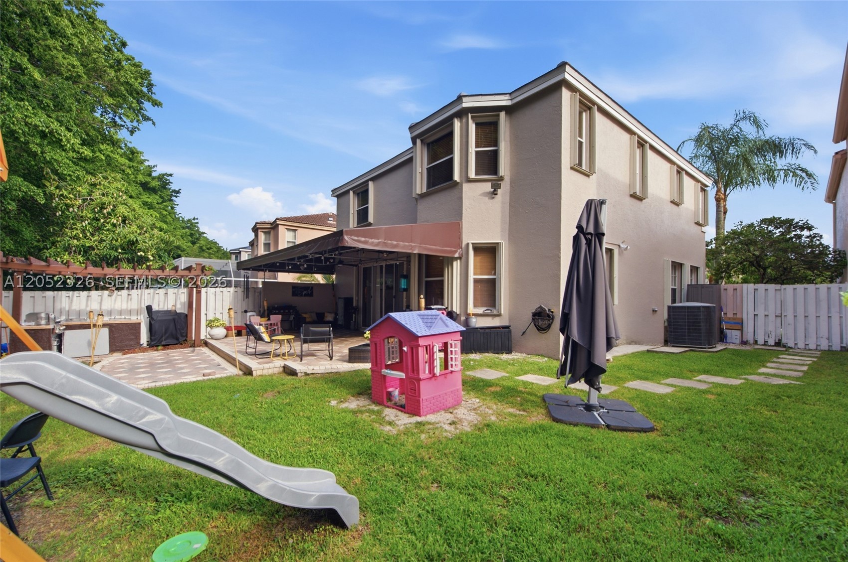 PEMBROKE PINES REGIONAL - Residential