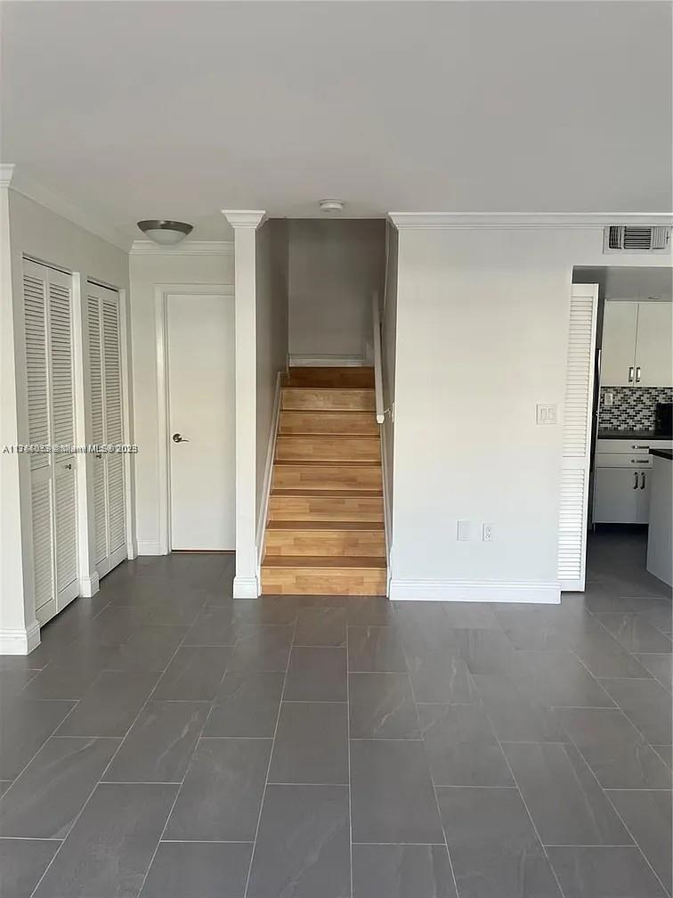 GABLES POINT III CONDO - Residential Lease