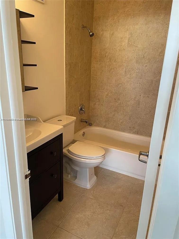 GABLES POINT III CONDO - Residential Lease