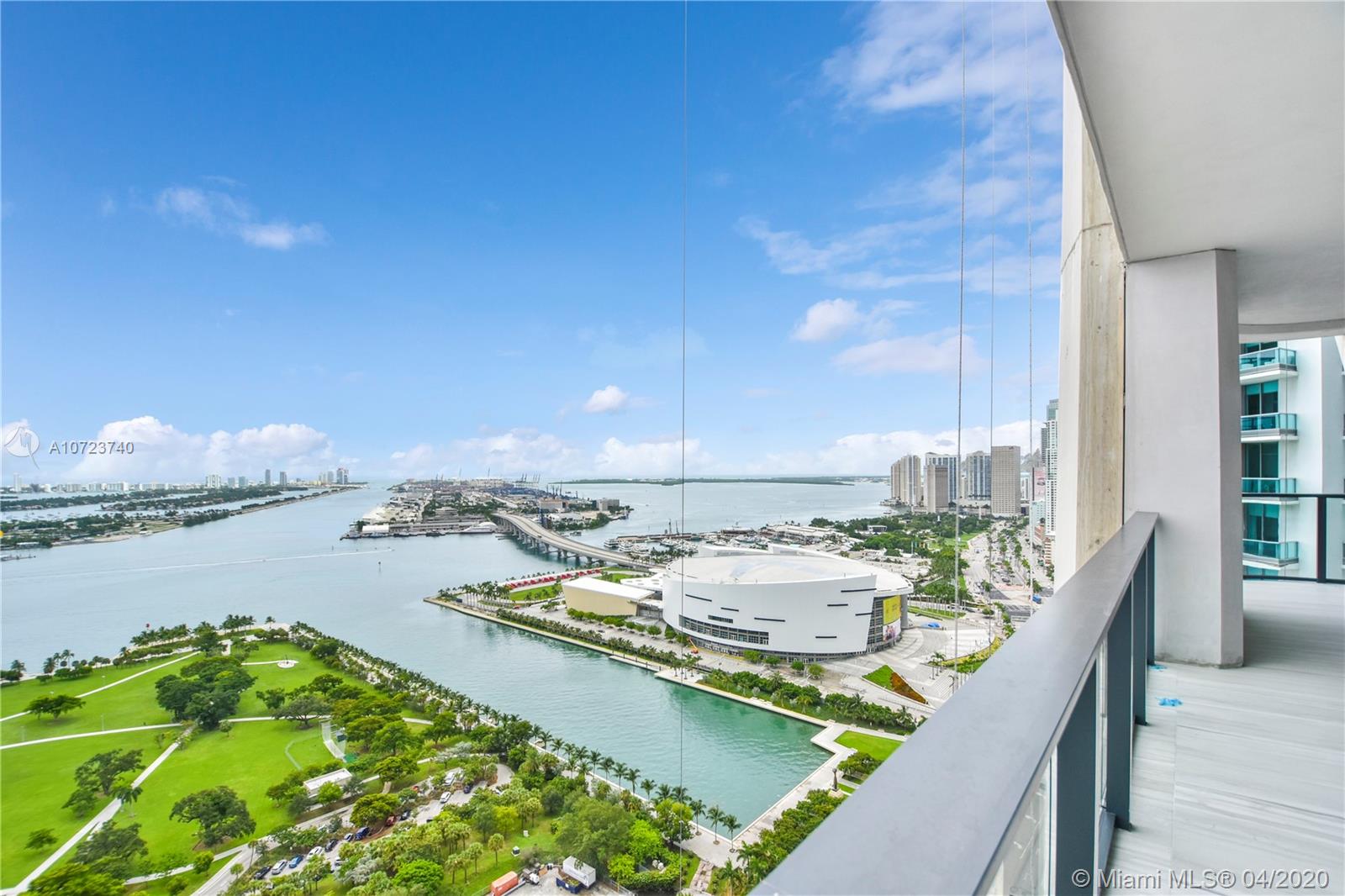 One Thousand Museum Zaha - Residential