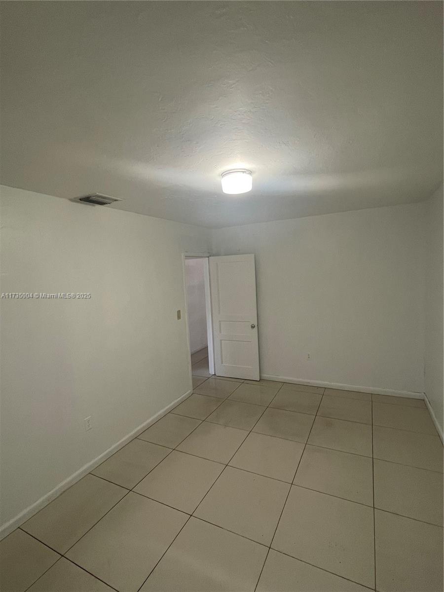 LE JEUNE PLACE - Residential