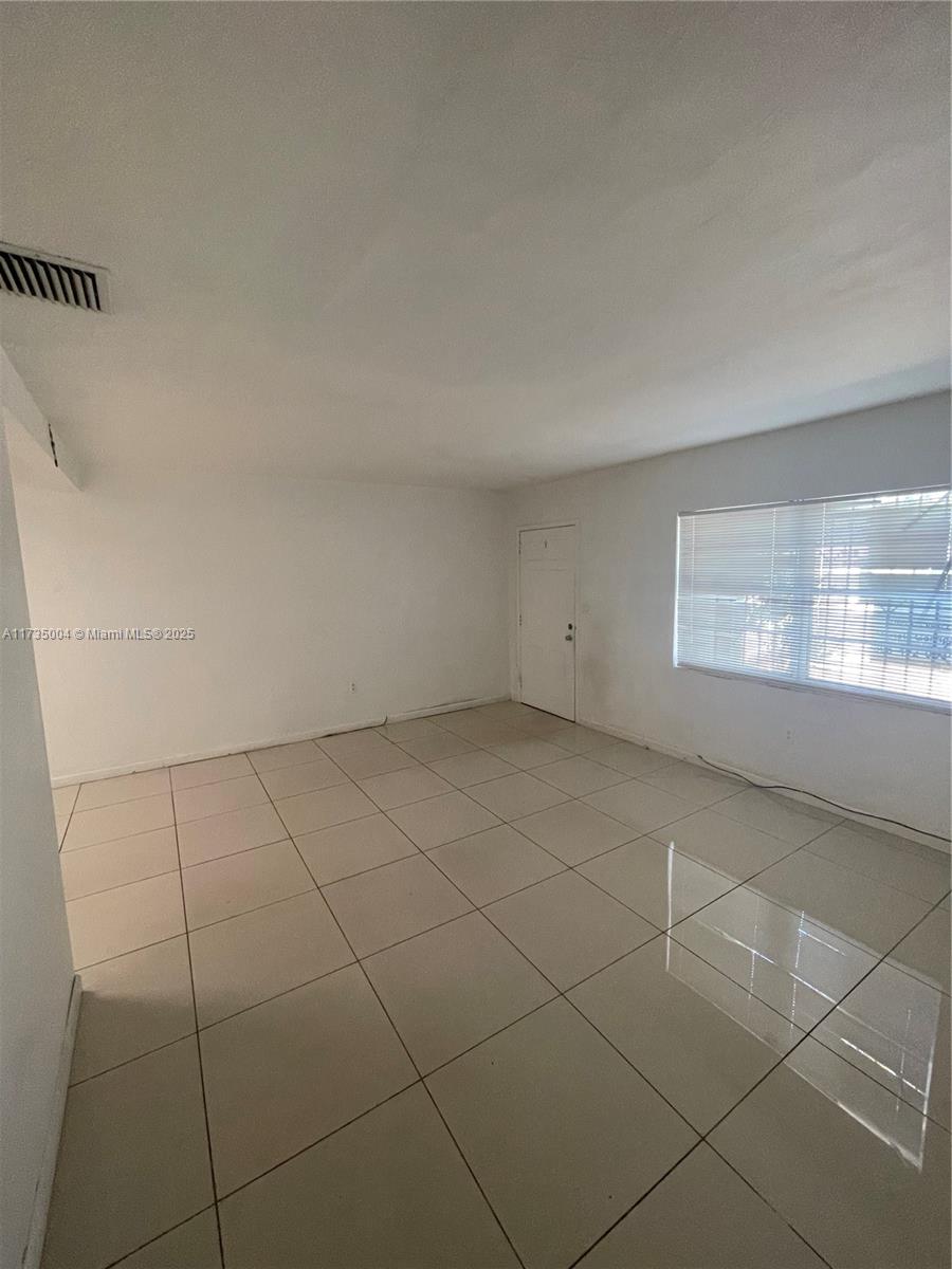 LE JEUNE PLACE - Residential