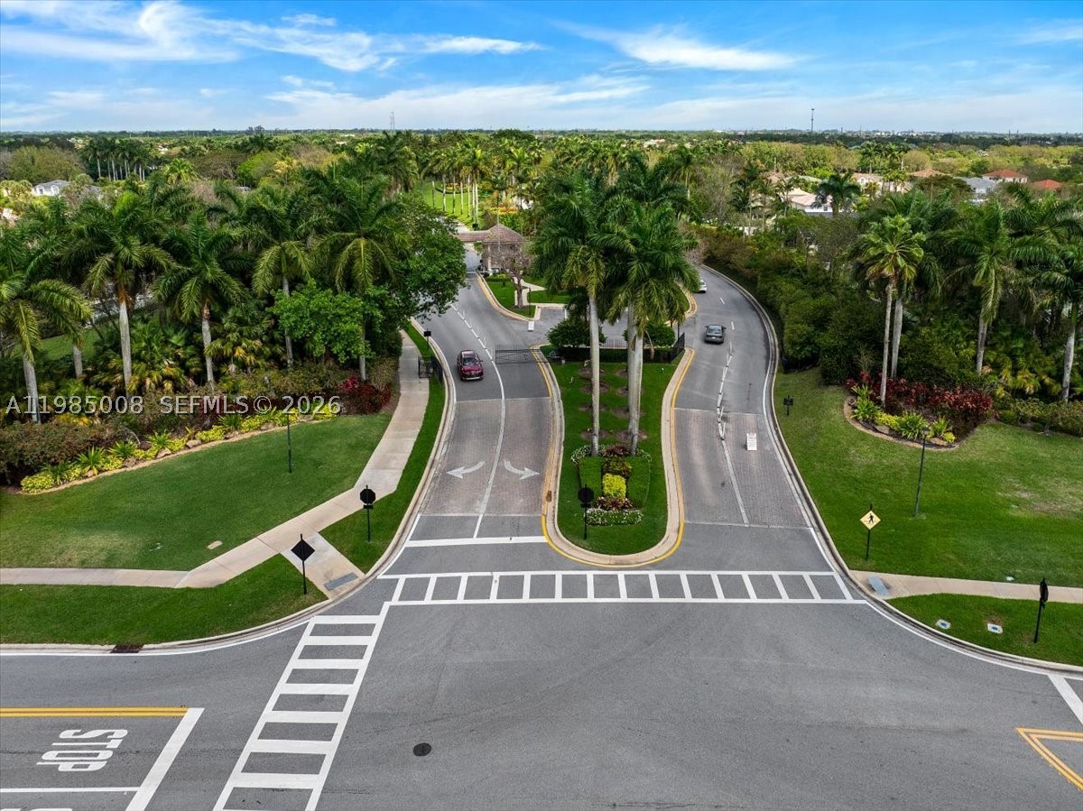 ISLES AT WELLINGTON 1 - Residential