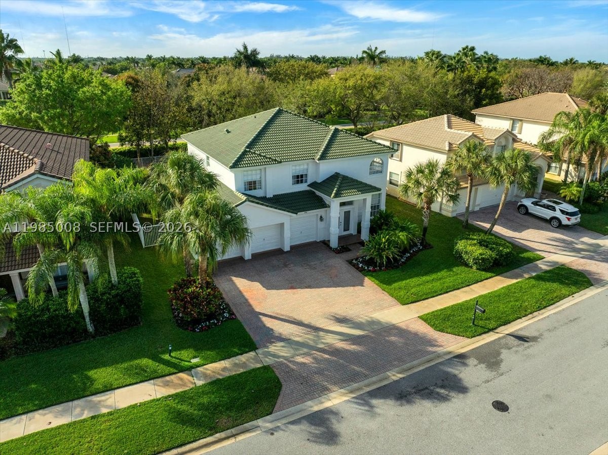 ISLES AT WELLINGTON 1 - Residential