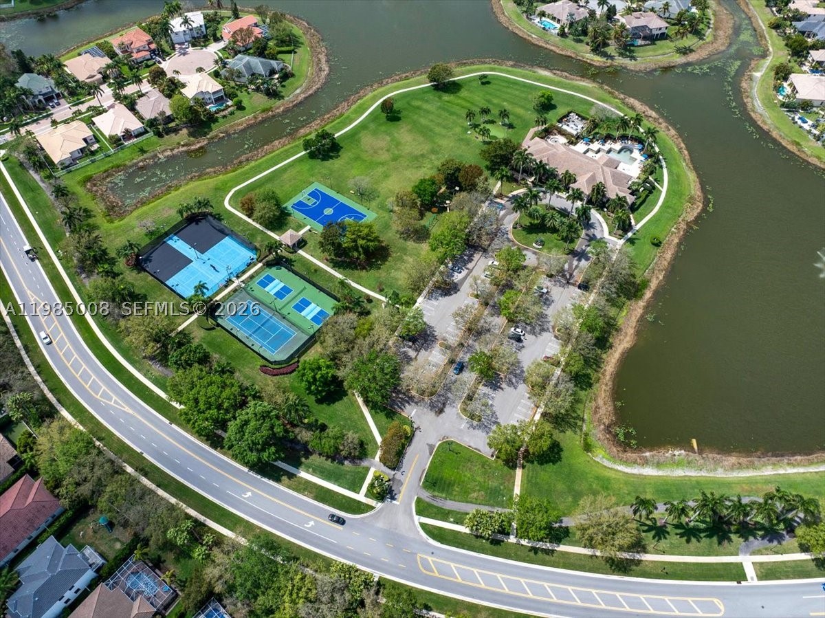 ISLES AT WELLINGTON 1 - Residential