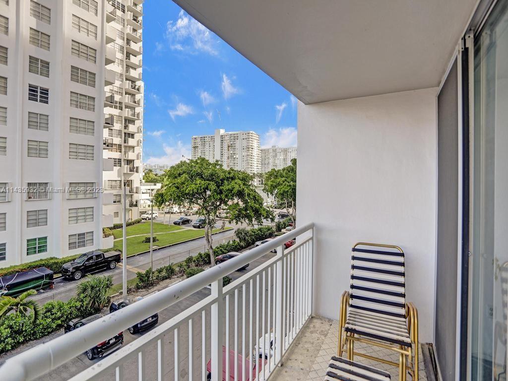DEL PRADO MARINA - Residential