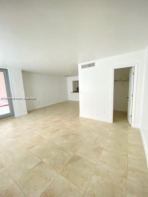 TRITON TOWER CONDO - Residential Lease