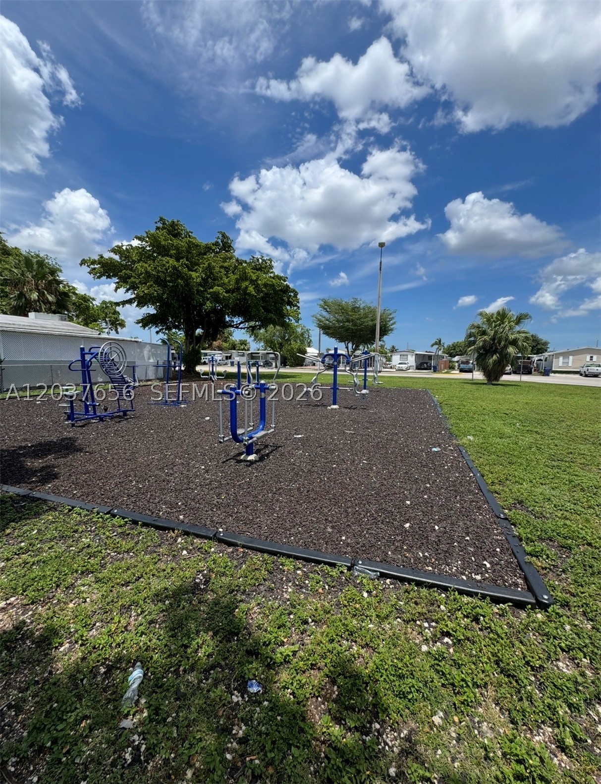 University Lakes - Residential