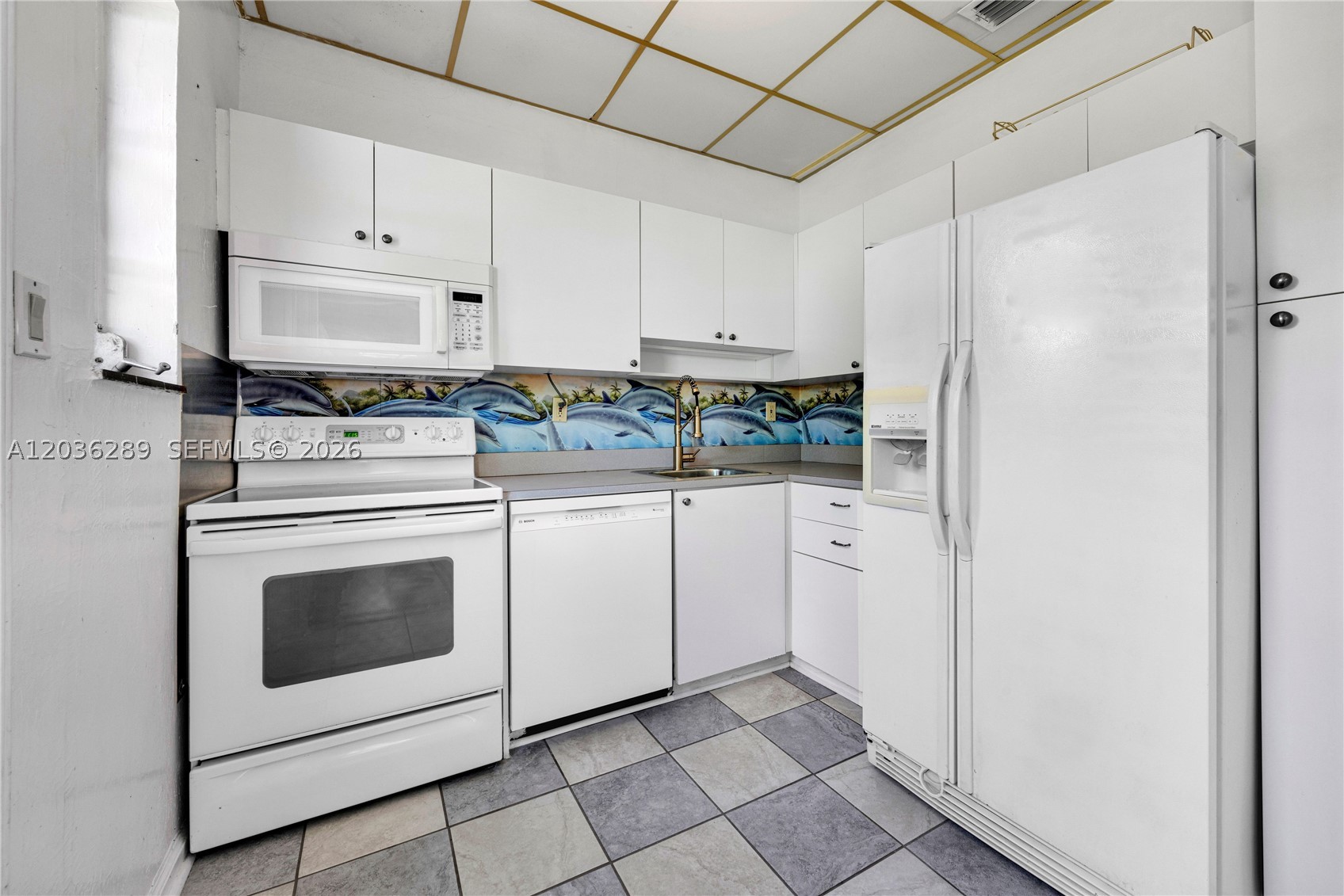 RIVIERA ESTATES 1ST ADDN - Residential Lease