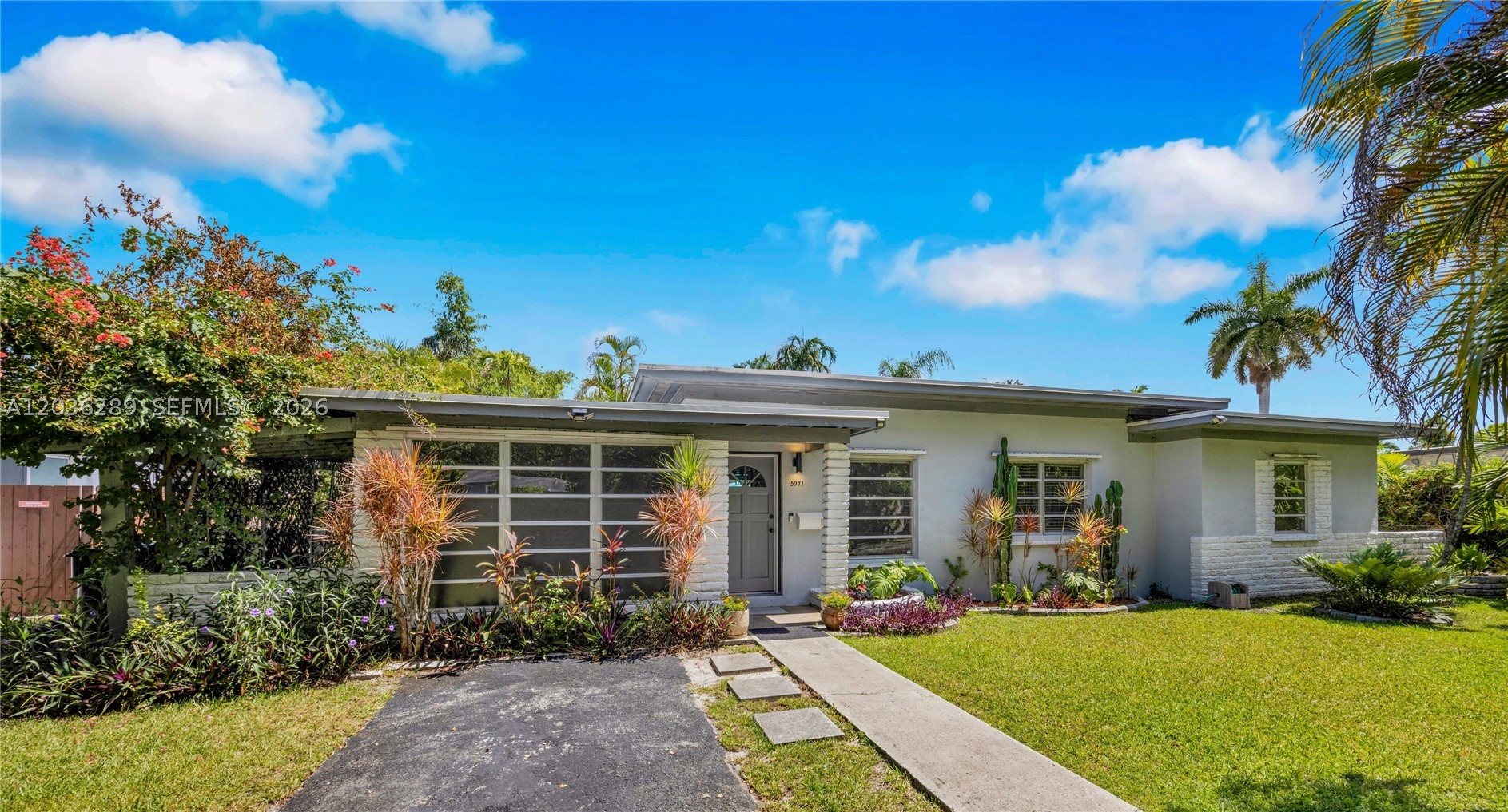 RIVIERA ESTATES 1ST ADDN - Residential Lease