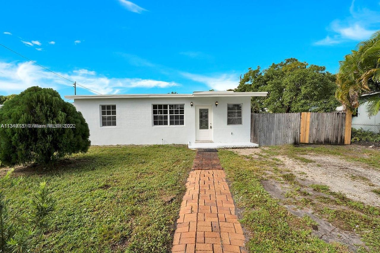 LAKE FOREST SEC 3 - Residential Lease