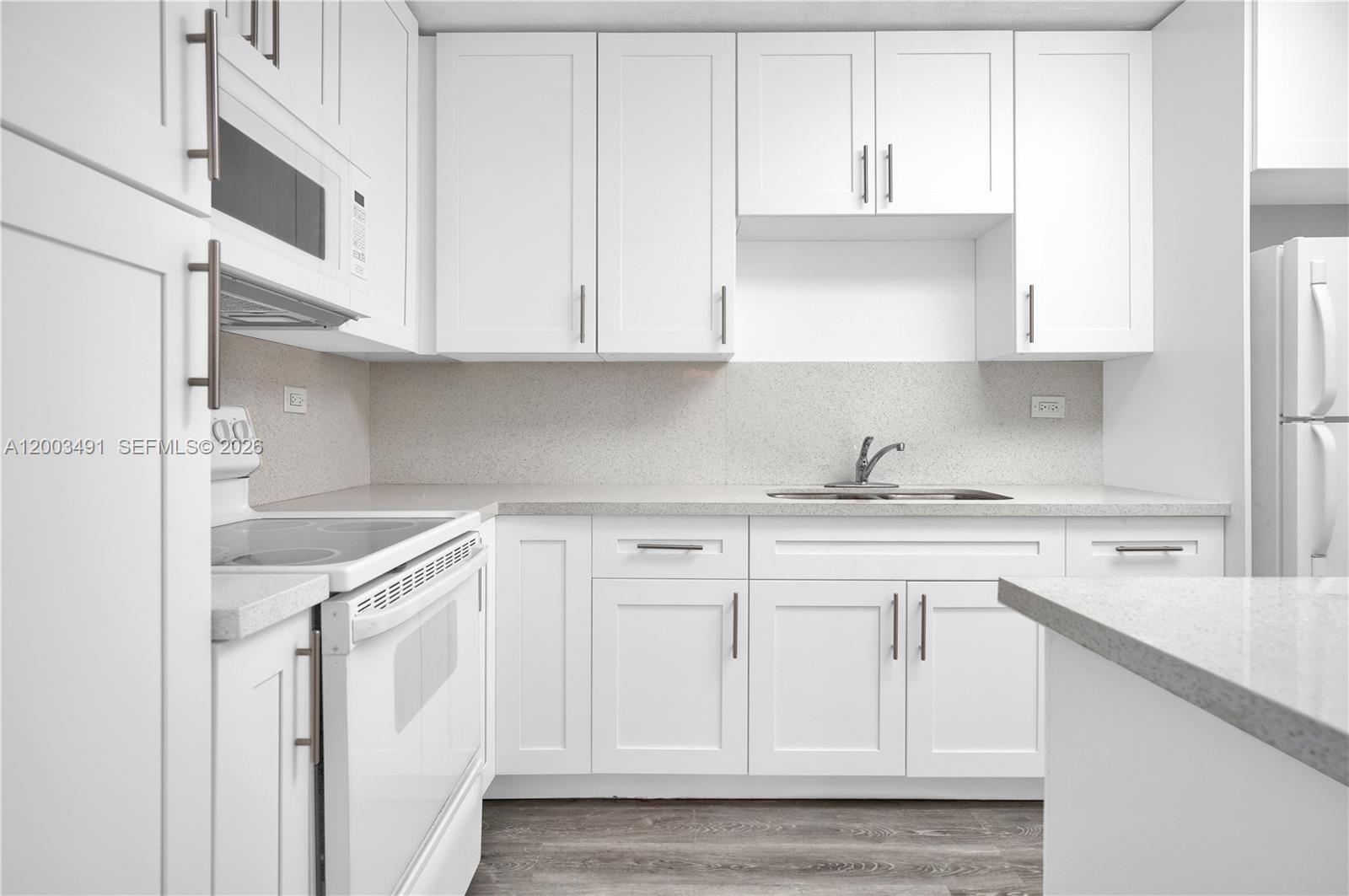 OCEANSIDE PLAZA CONDO - Residential