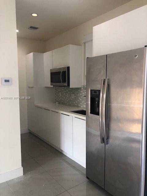 LANDMARK AT DORAL - Residential Lease