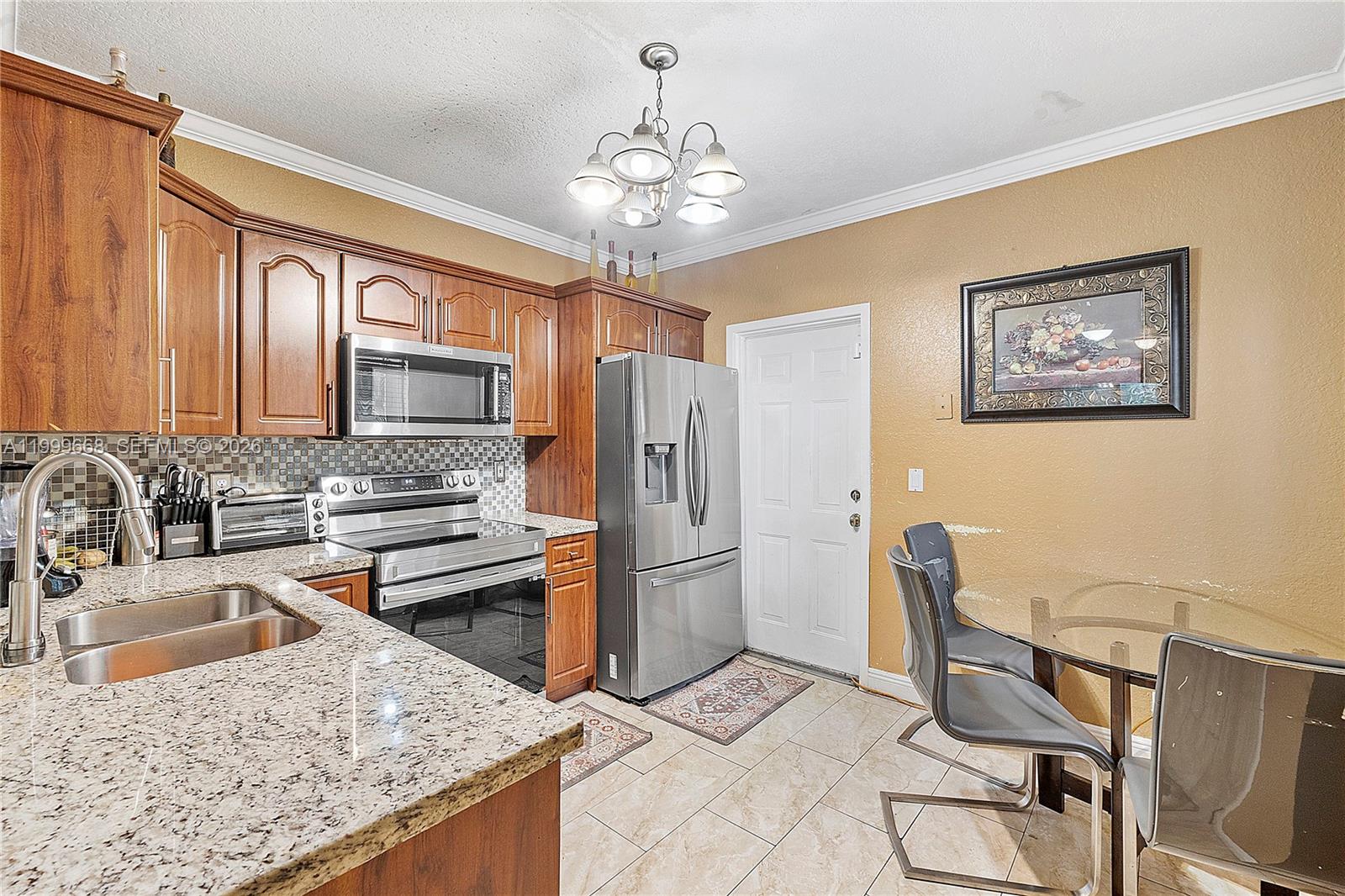 TAMARAC ISLAND CONDOMINIU - Residential