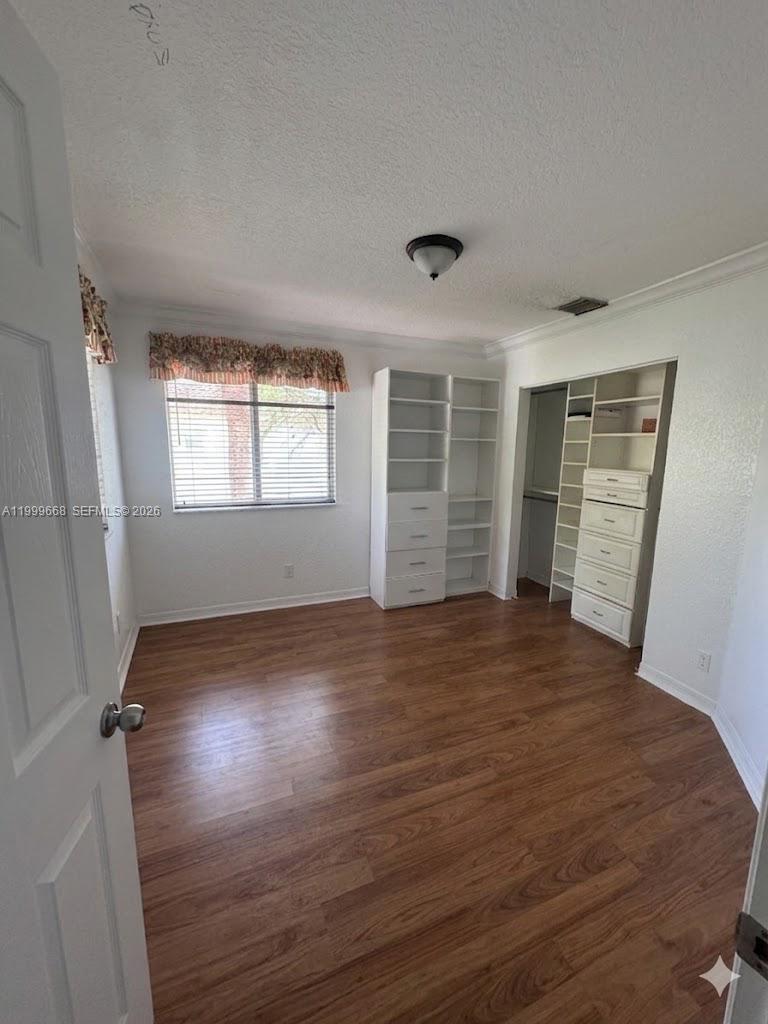 TAMARAC ISLAND CONDOMINIU - Residential