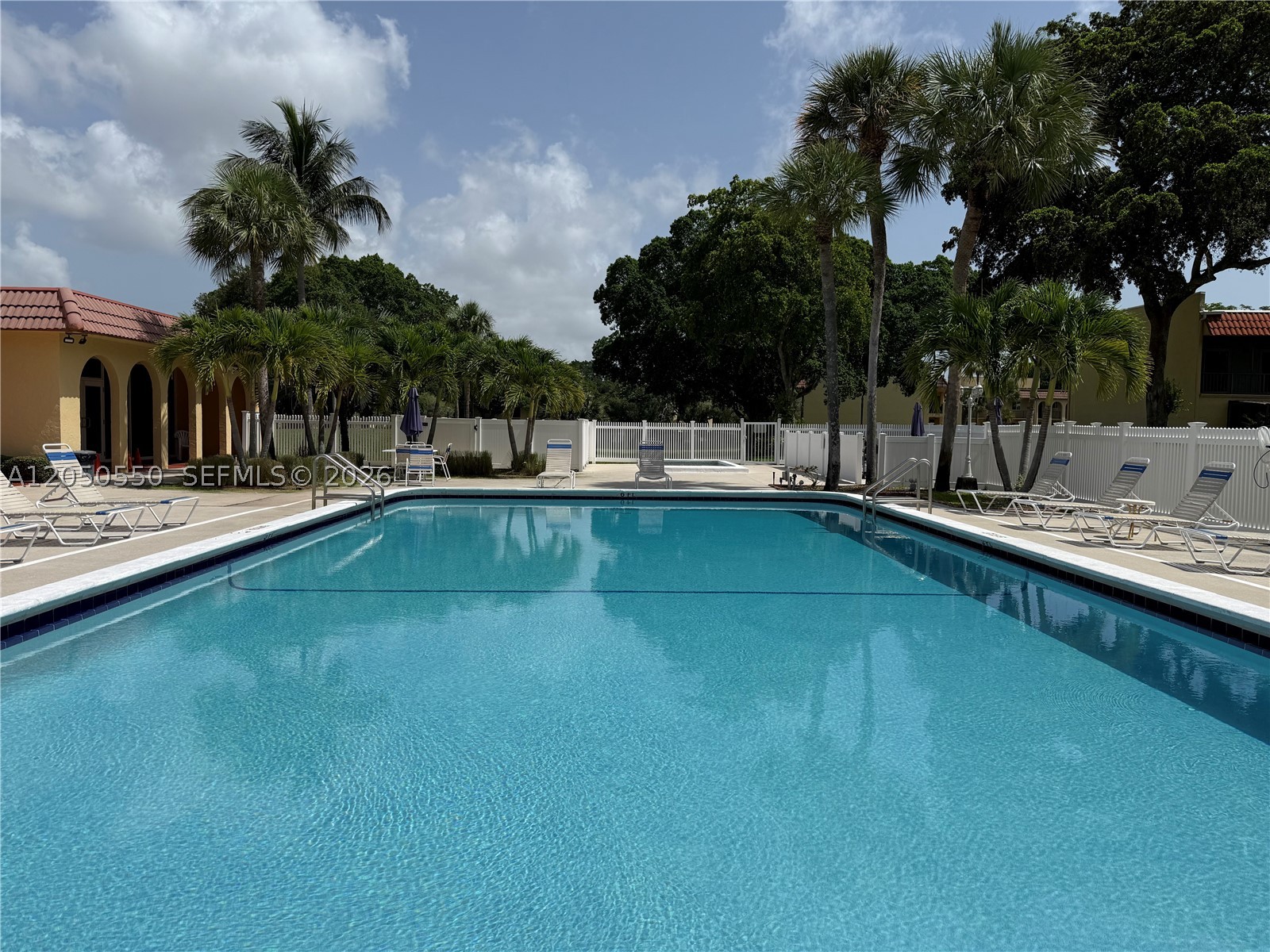 BOCA TERRACE CONDO PH I A - Residential