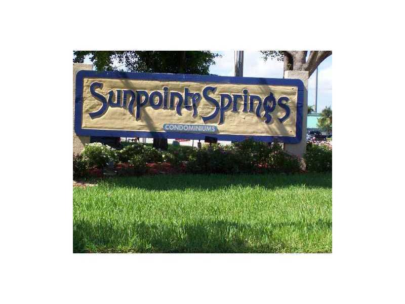 VERY WELL TAKING CARE 1 BEDROOM CONDO ON THE 2ND. FLOOR  BY UNIVERSITY DRIVE CLOSE TO OAKLAND PARK BLVD. FAST ASSOCIATION APPROVAL