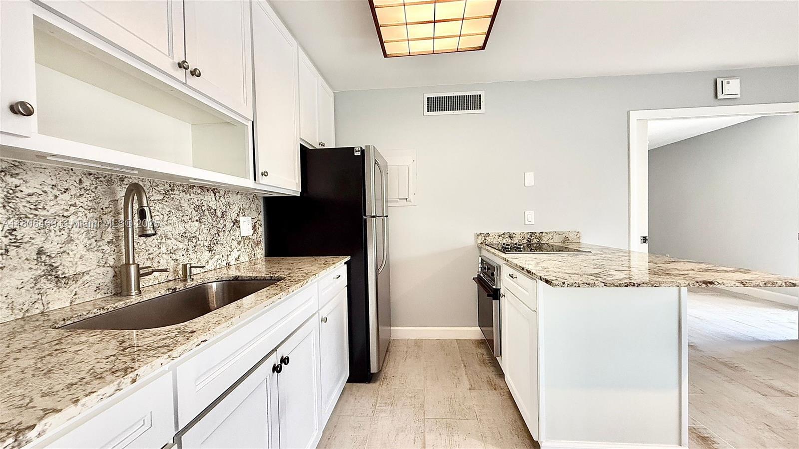 EDEN PLACE CONDO - Residential Lease
