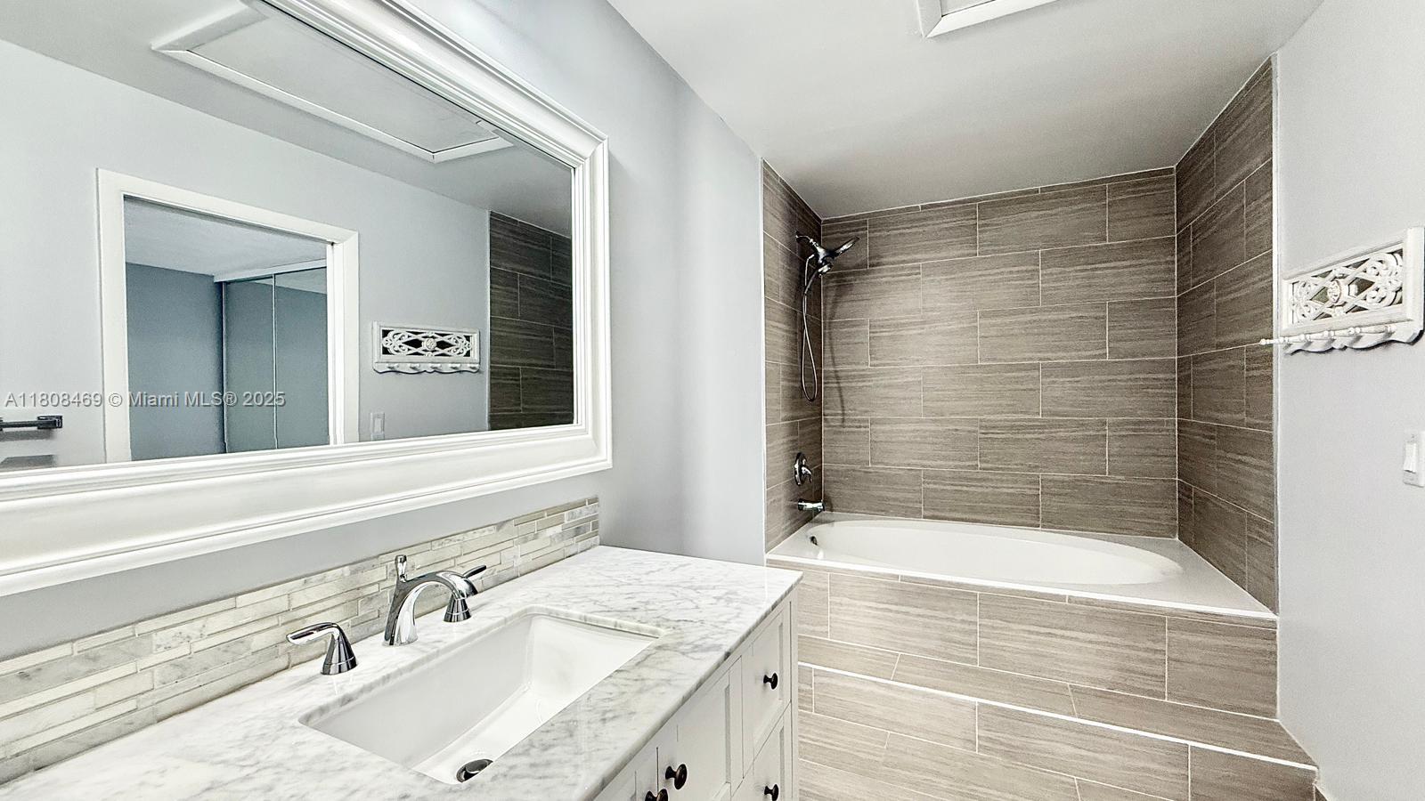 EDEN PLACE CONDO - Residential Lease