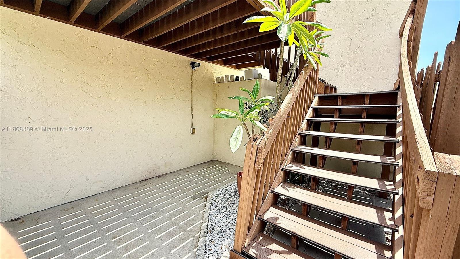 EDEN PLACE CONDO - Residential Lease
