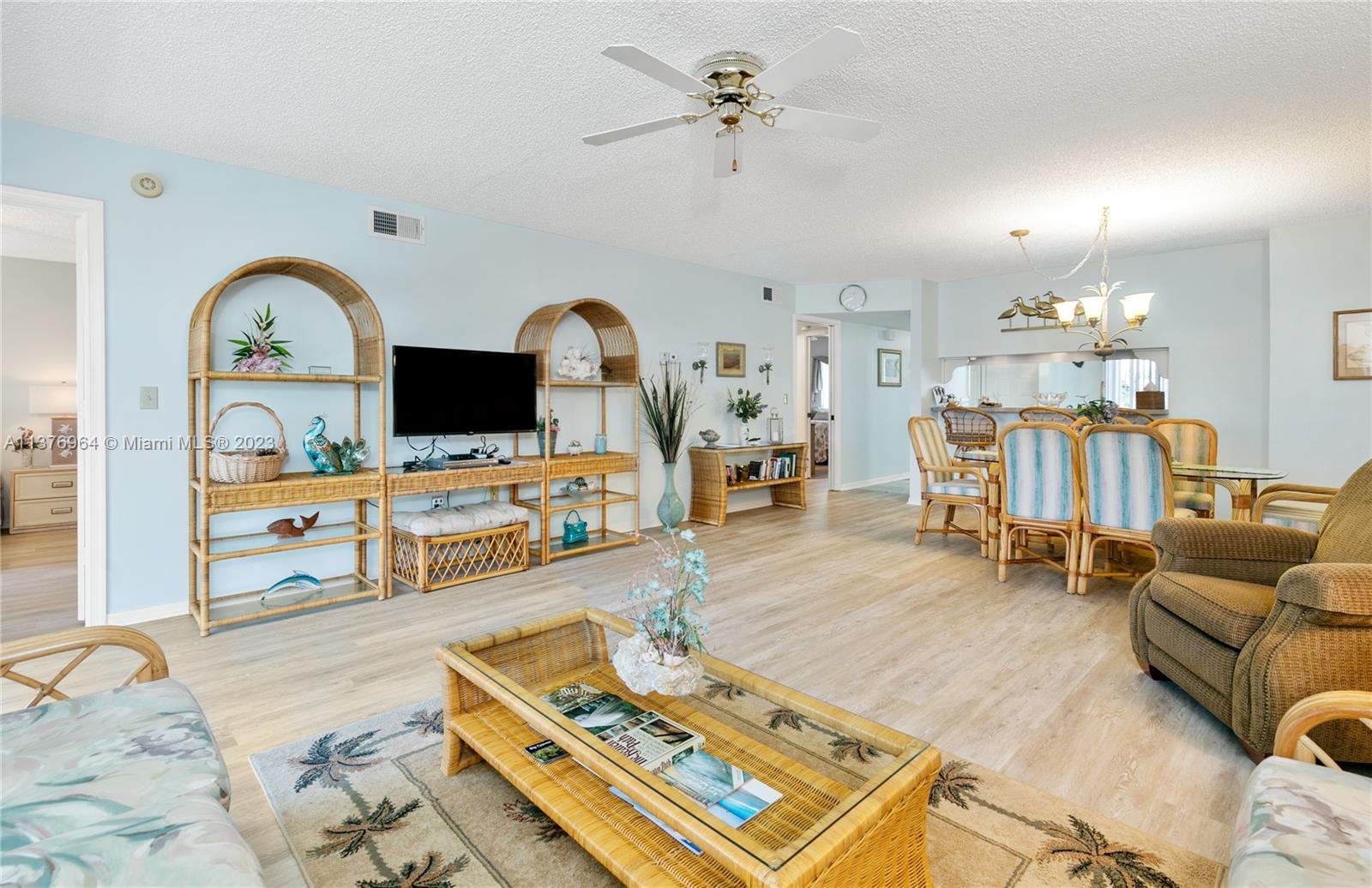 Naples Sandpiper Bay Club - Residential