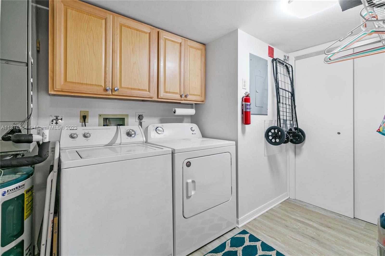 Naples Sandpiper Bay Club - Residential