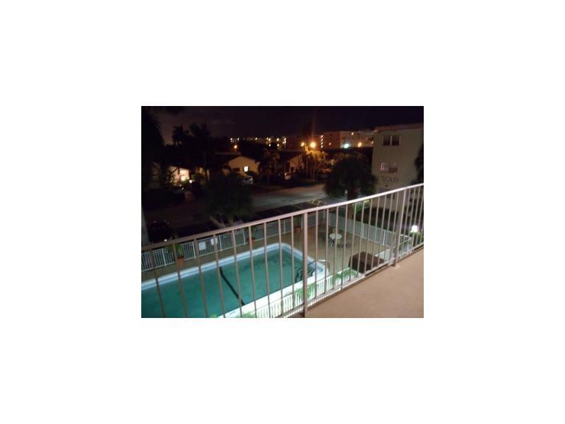 L'SOLEI AT HALLANDALE BEA - Residential Lease