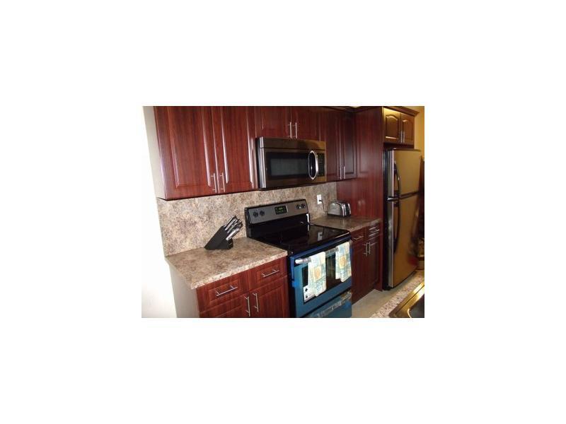 L'SOLEI AT HALLANDALE BEA - Residential Lease