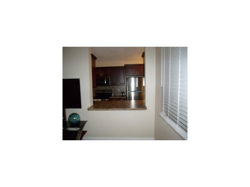 L'SOLEI AT HALLANDALE BEA - Residential Lease
