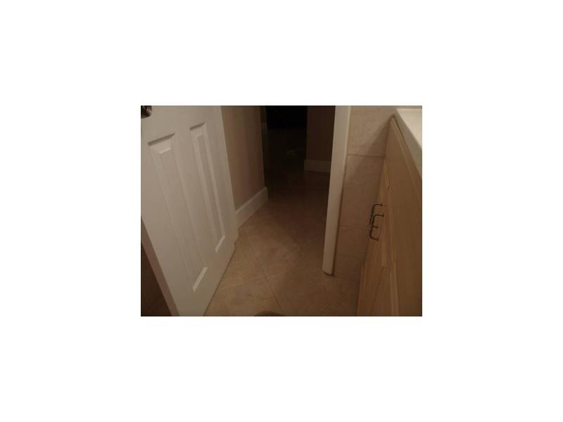 L'SOLEI AT HALLANDALE BEA - Residential Lease