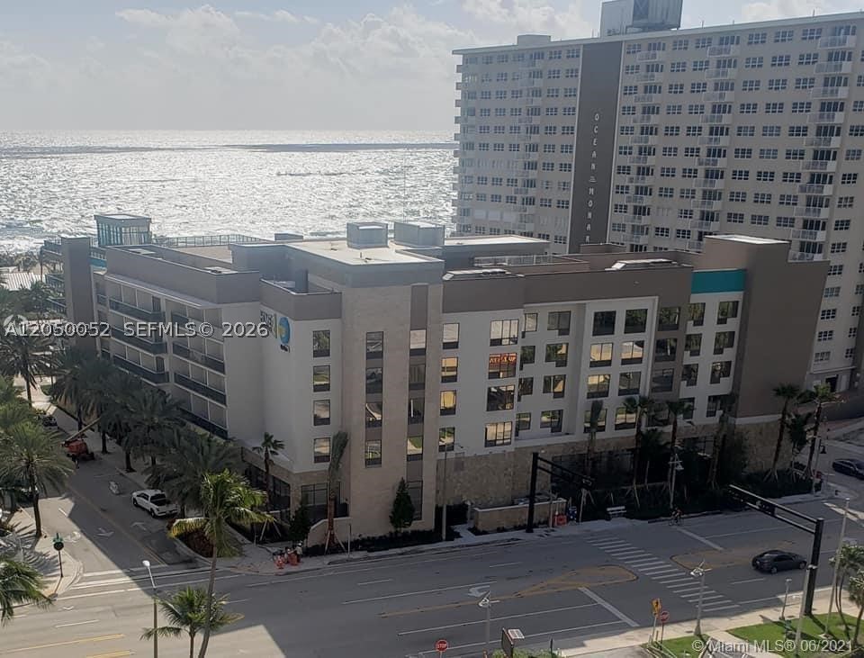 LADO DEL RIO CONDO - Residential