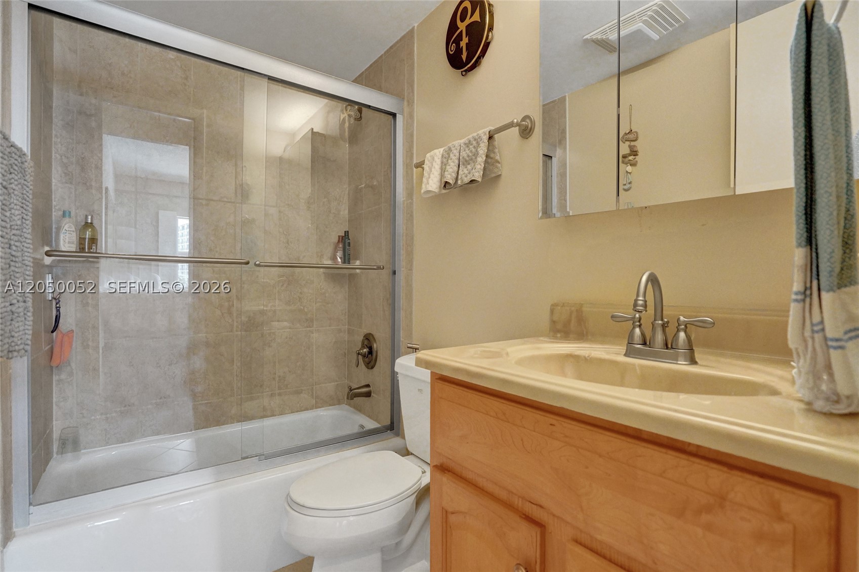 LADO DEL RIO CONDO - Residential