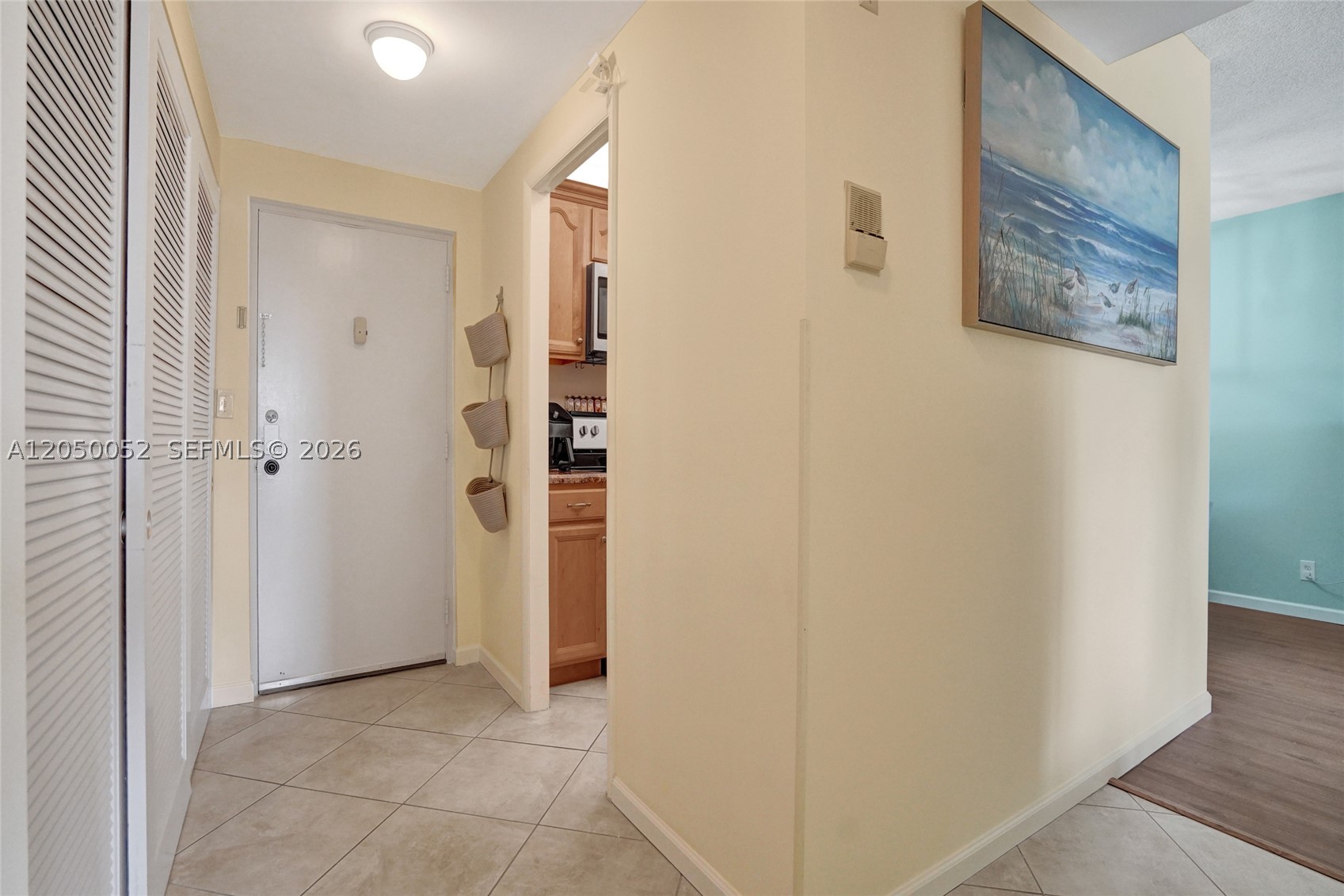 LADO DEL RIO CONDO - Residential