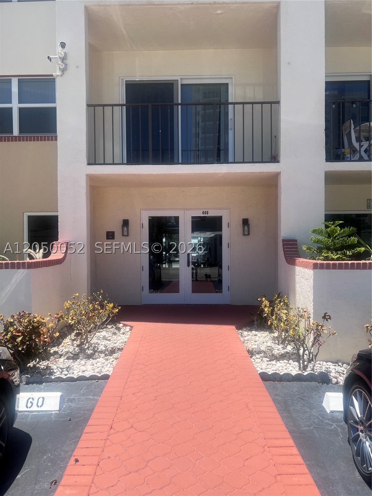 LADO DEL RIO CONDO - Residential