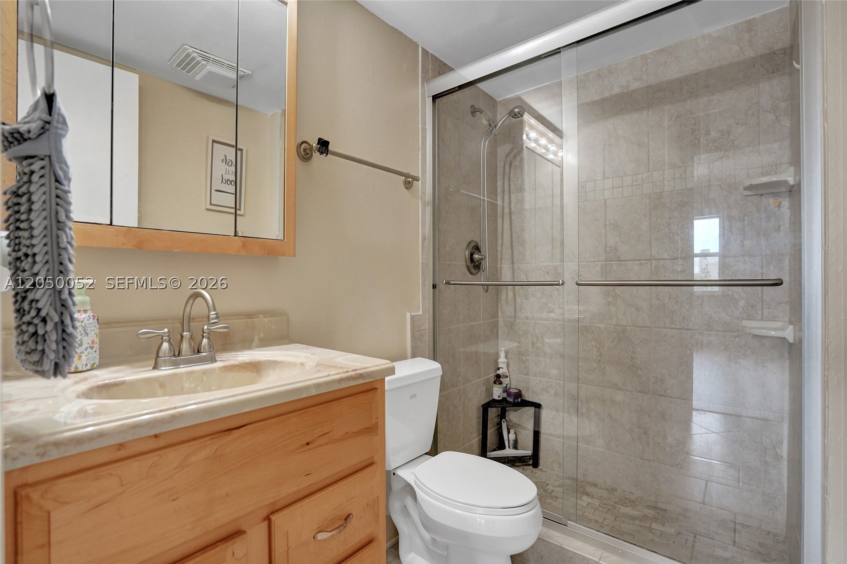 LADO DEL RIO CONDO - Residential